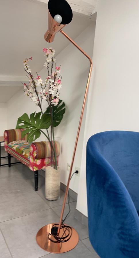 Appartement Climatise Centre-Ville De Narbonne Dans Comble 4 Couchages エクステリア 写真